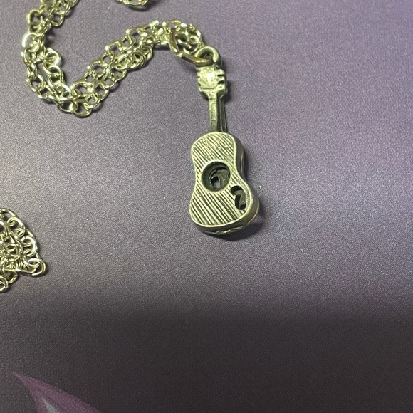 Necklace - Picture 2 of 2